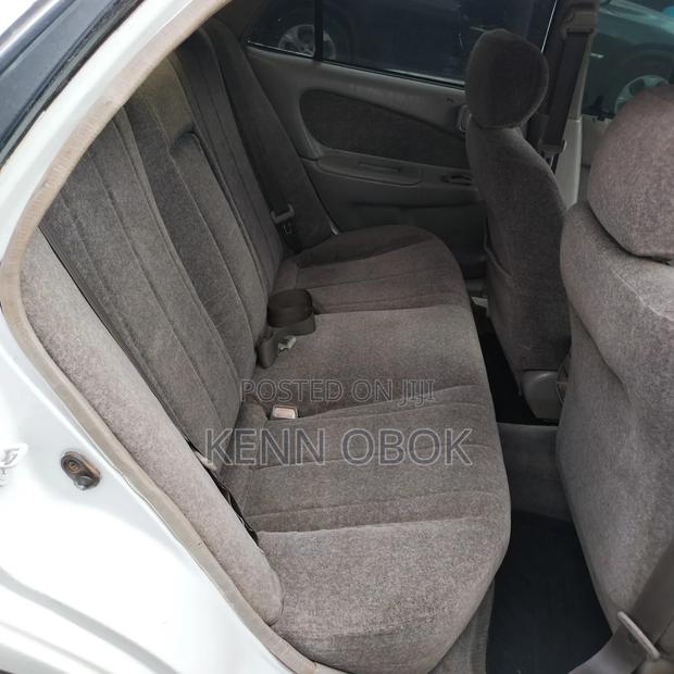 Toyota Corolla Sedan 1998 White
