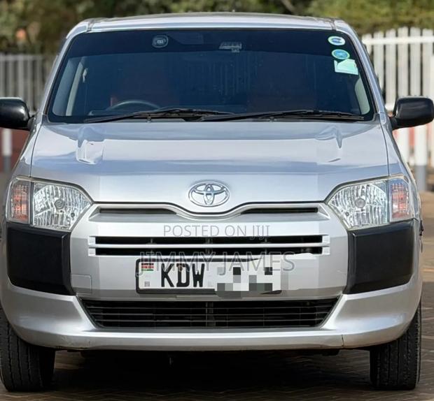 Toyota Probox 1.5 DX 2WD 2019 Silver