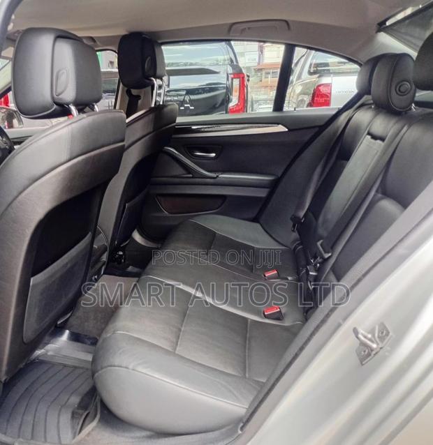 BMW 523i 2011 Silver