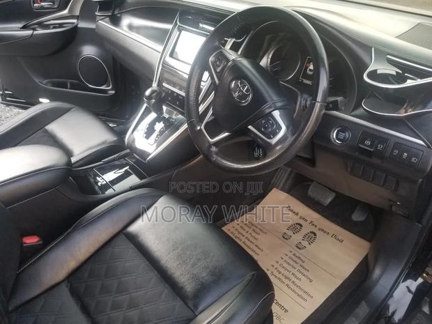 Toyota Harrier 2017 Black