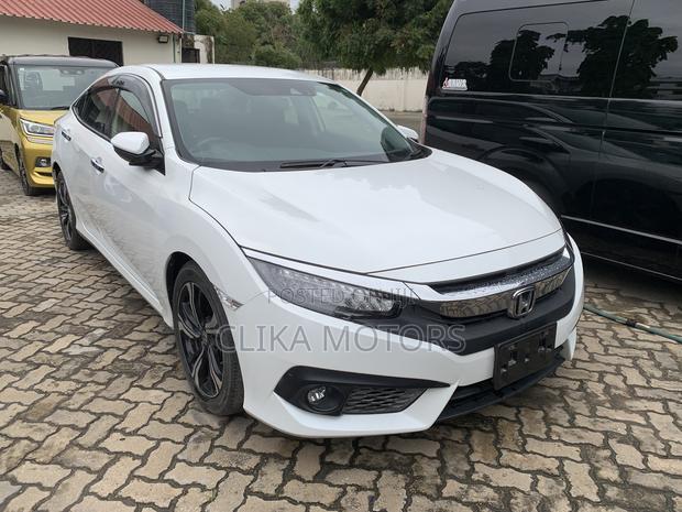 Honda Civic EX Sedan 2019 White