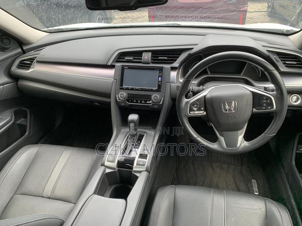 Honda Civic EX Sedan 2019 White