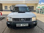 Nissan Hardbody 2000i 2006 White for sale