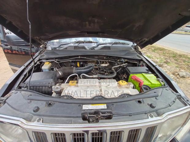 Jeep Cherokee 2010 Black
