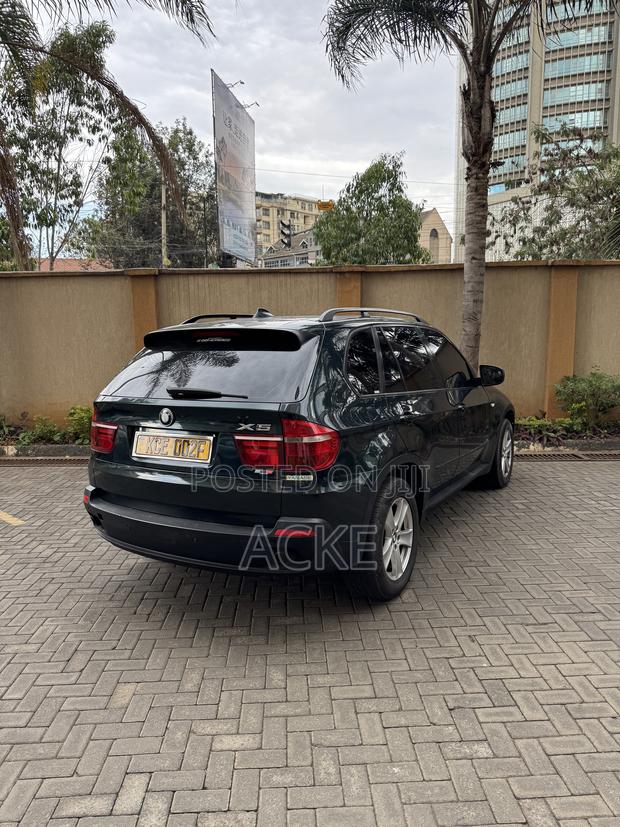 BMW X5 2008 Green