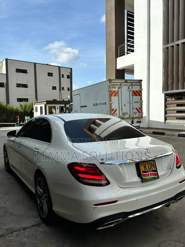 Mercedes-Benz E250 2016 White
