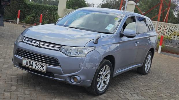 Mitsubishi Outlander 2014 Gray