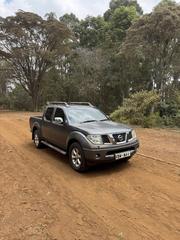 Nissan Navara 2007 Gray for sale