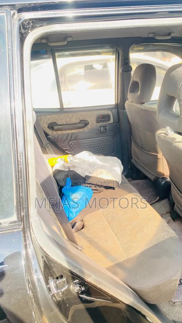 Toyota RAV4 1999 Black