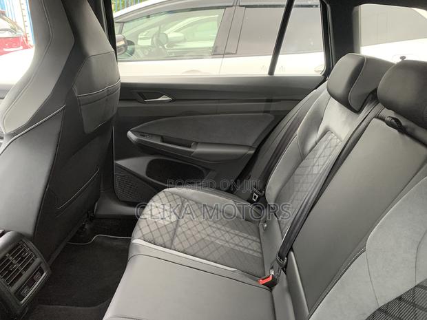 Volkswagen Golf Variant 2021 Black