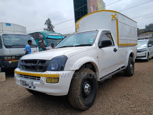 Isuzu D-MAX 2009 White