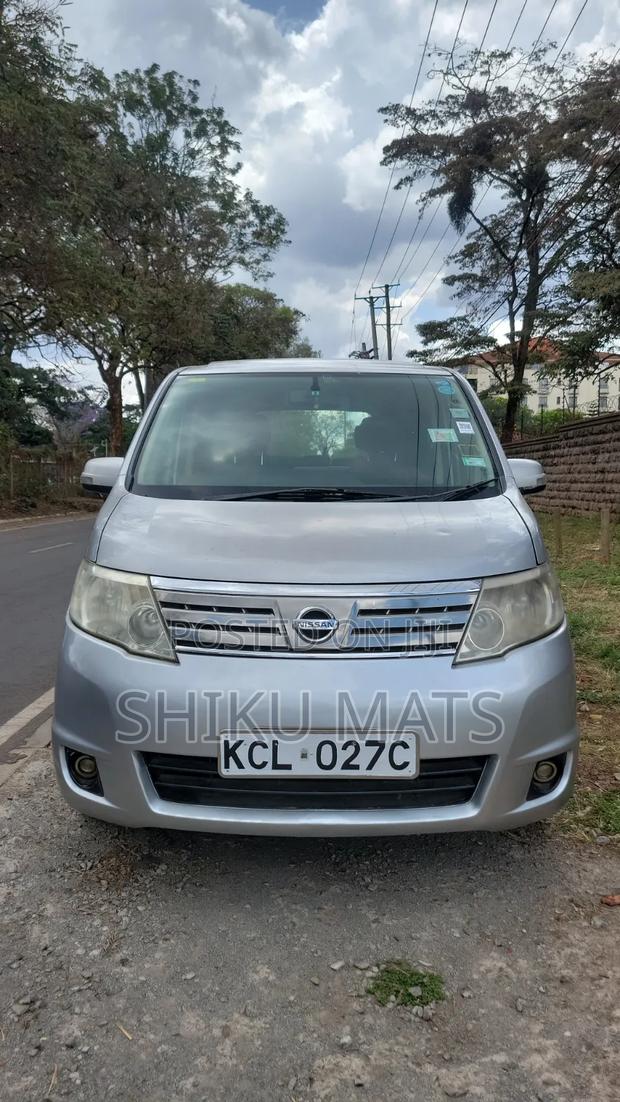 Nissan Serena 2009