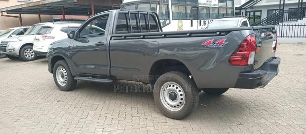 Toyota Hilux Revo Smart Cab Deisel 2.4 AWD 2019 Gray