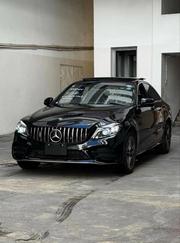 Mercedes-Benz C200 2019 Black for sale