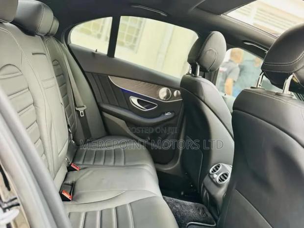 Mercedes-Benz C200 2019 Black