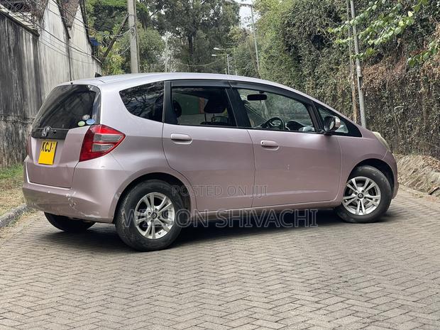 Honda Fit Sport 2009 Pink
