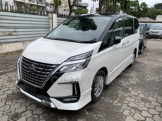 Nissan Serena 2020 Off white