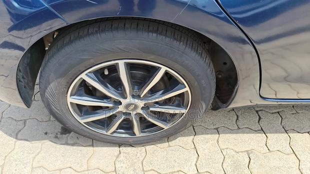 Toyota Vitz 1.5 FWD Hybrid 5dr 2019 Blue