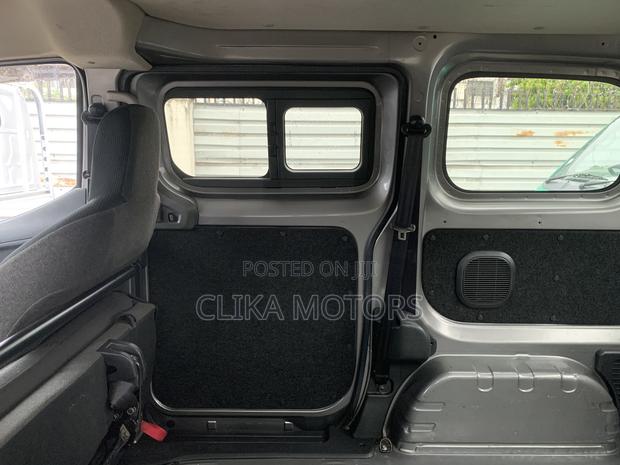 Nissan NV200 S 2019 Gray