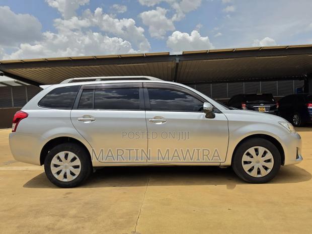 Toyota Corolla Fielder 2014 Silver