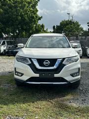Nissan X-Trail 2019 White for sale