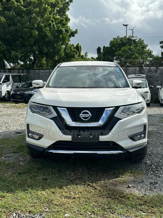 Nissan X-Trail 2019 White