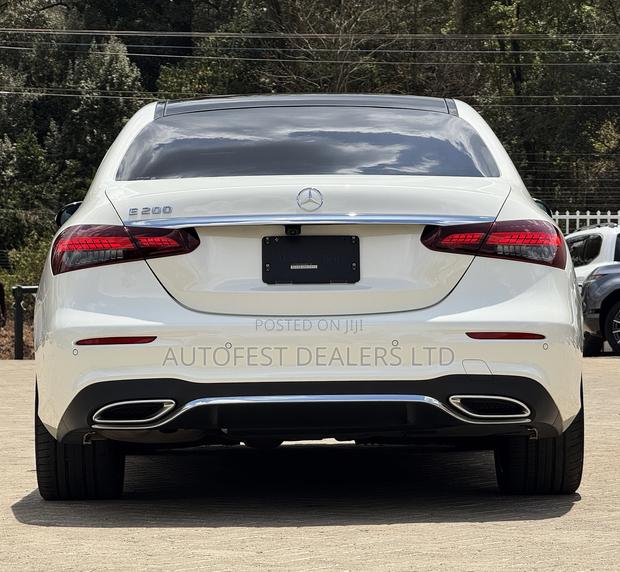 Mercedes-Benz E200 2020 White