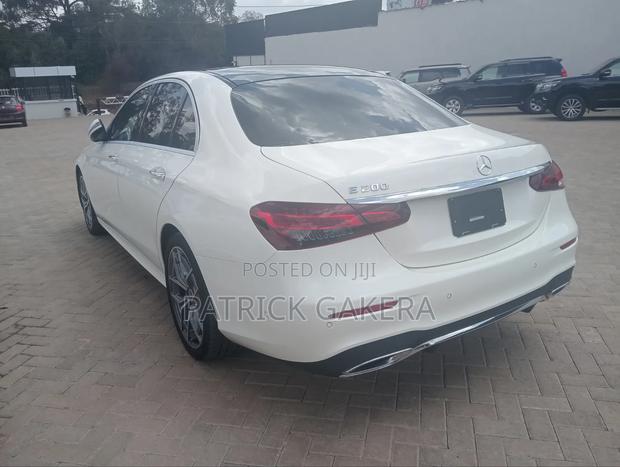 Mercedes-Benz E200 2020 White