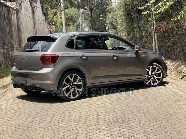 Volkswagen Golf GTI 2009 Gray