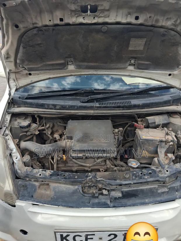 Toyota Passo 1.0 AWD 2004 White