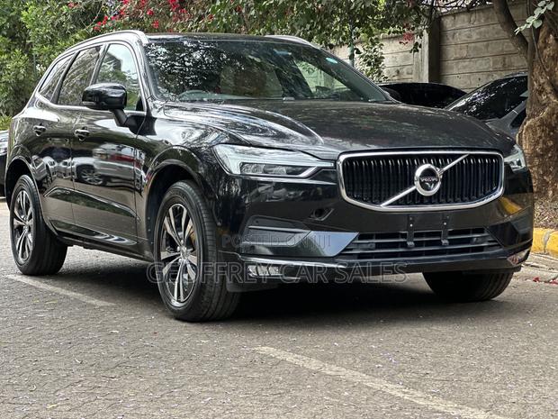 Volvo XC60 T5 Inscription AWD 2019 Black