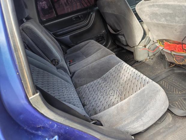 Honda CR-V 2000 Blue