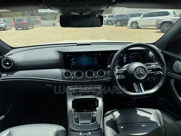 Mercedes-Benz E200 2020 White