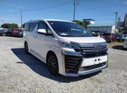 Toyota Vellfire 2019 White for sale