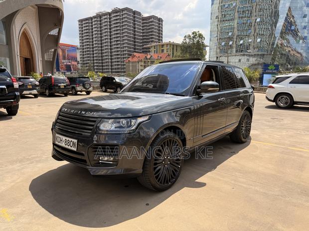Land Rover Range Rover Vogue 2016 Black