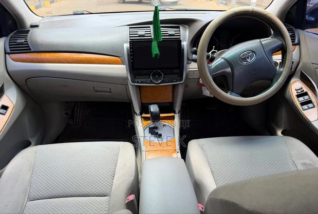 Toyota Premio 2010 Gray