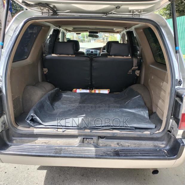 Toyota Hilux Surf 2.7 SSR 2001 Silver