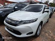 Toyota Harrier 2016 White for sale