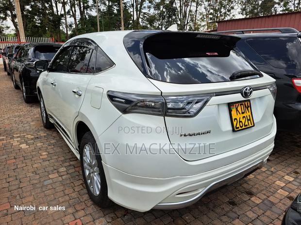 Toyota Harrier 2016 White