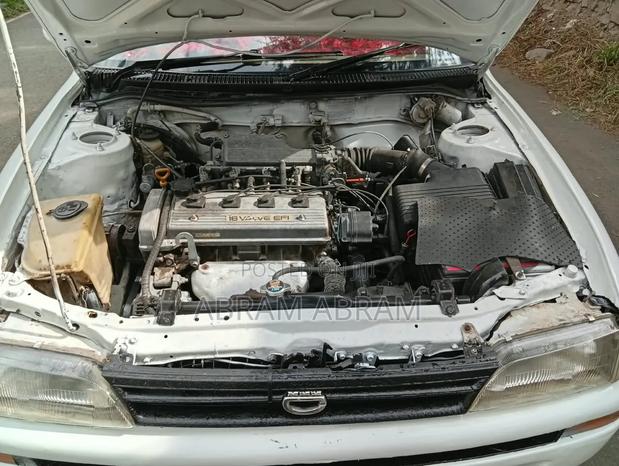 Toyota Corolla 2003 White