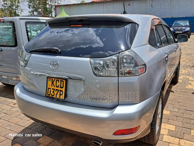 Toyota Harrier 2009 Silver