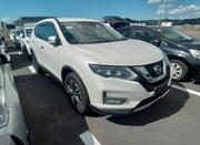 Nissan X-Trail 2.0 Petrol FWD 2019 Off white for sale