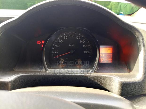 Nissan NV200 SV 2013 White