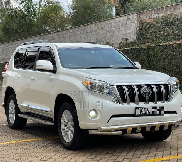 Toyota Land Cruiser Prado 2015 White
