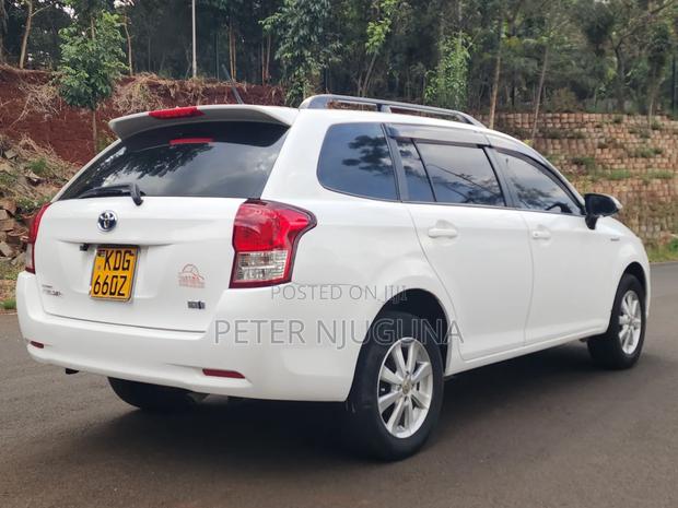 Toyota Corolla Fielder 1.5 Petrol AWD 2015 White
