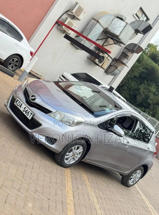 Toyota Vitz 2013 Purple