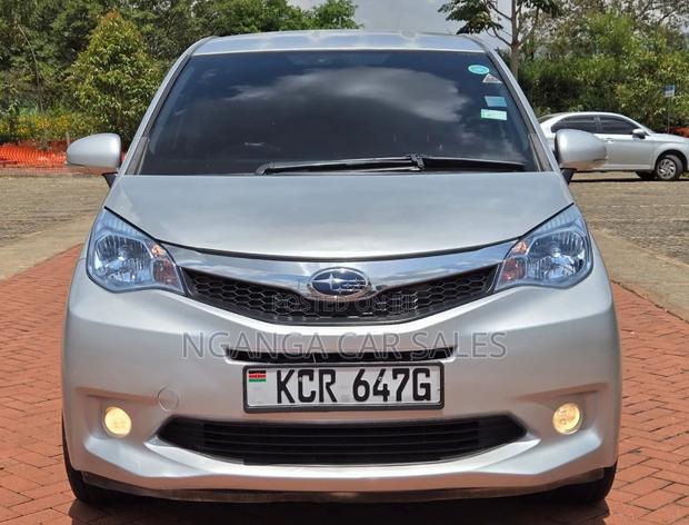Subaru Trezia 2011 Silver