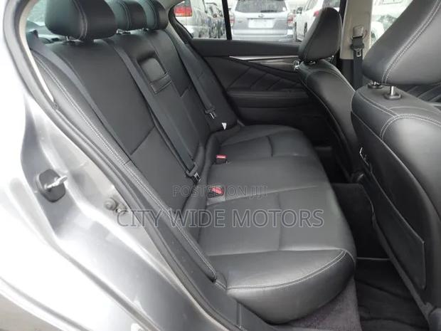 Nissan Skyline 2019 Gray