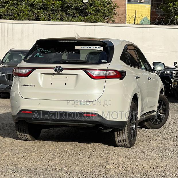 Toyota Harrier 2019 White