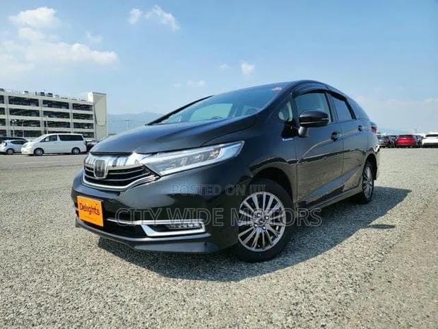 Honda Fit Shuttle 2019 Black